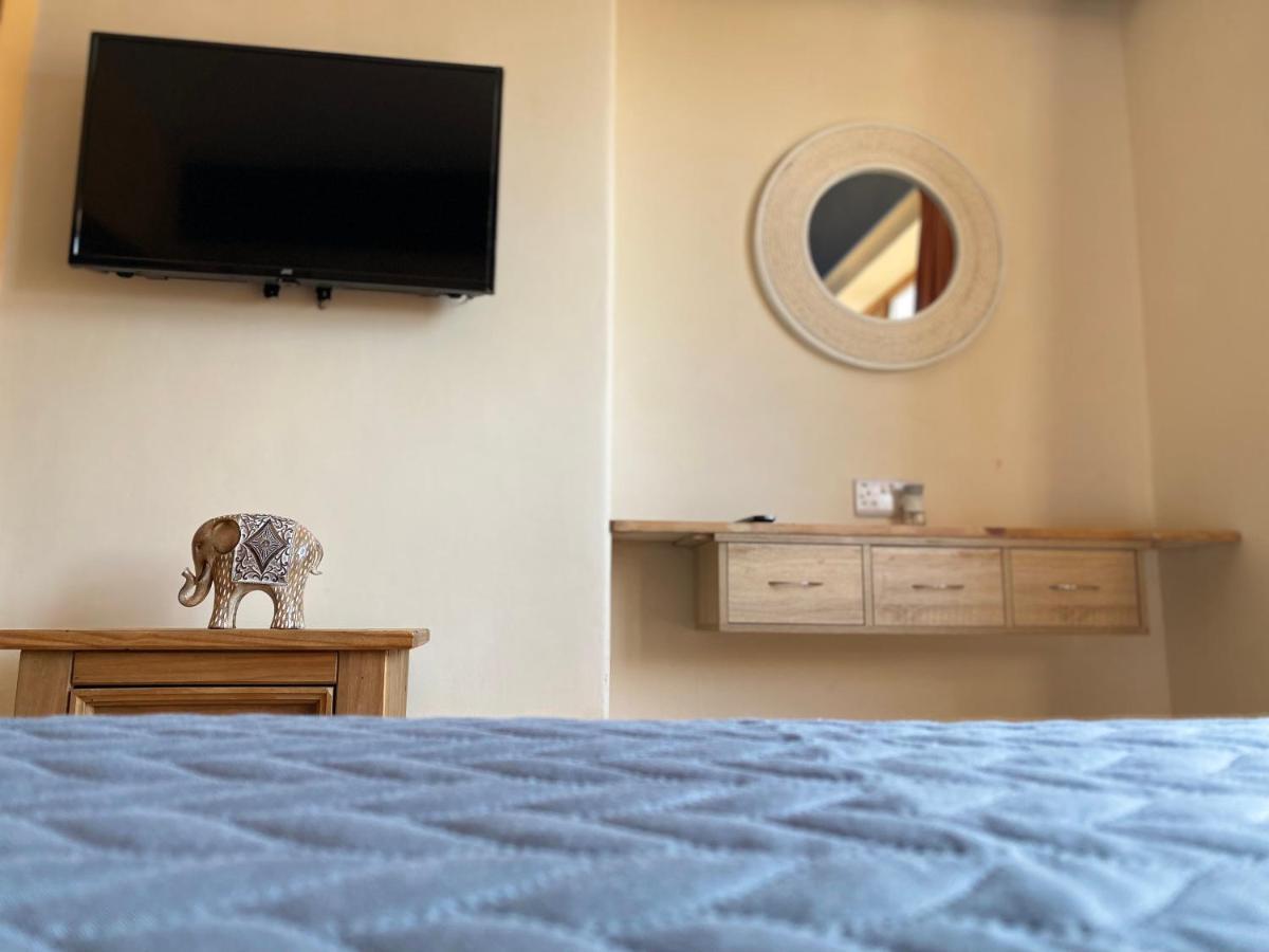 Ideal Abode Abbots 4 En-Suite Честер Екстер'єр фото