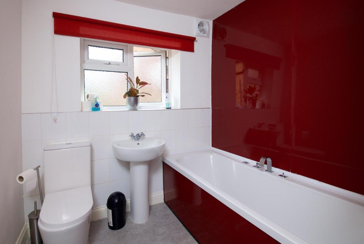 Ideal Abode Abbots 4 En-Suite Честер Екстер'єр фото